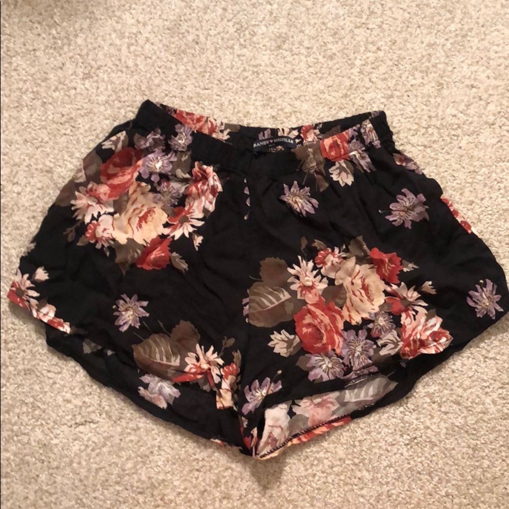 Brandy Melville shorts